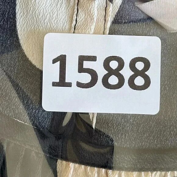 H& M Black Cream Key Hole Button Back Closure Abstract Round Neck SZ S #1588 - Picture 11 of 13